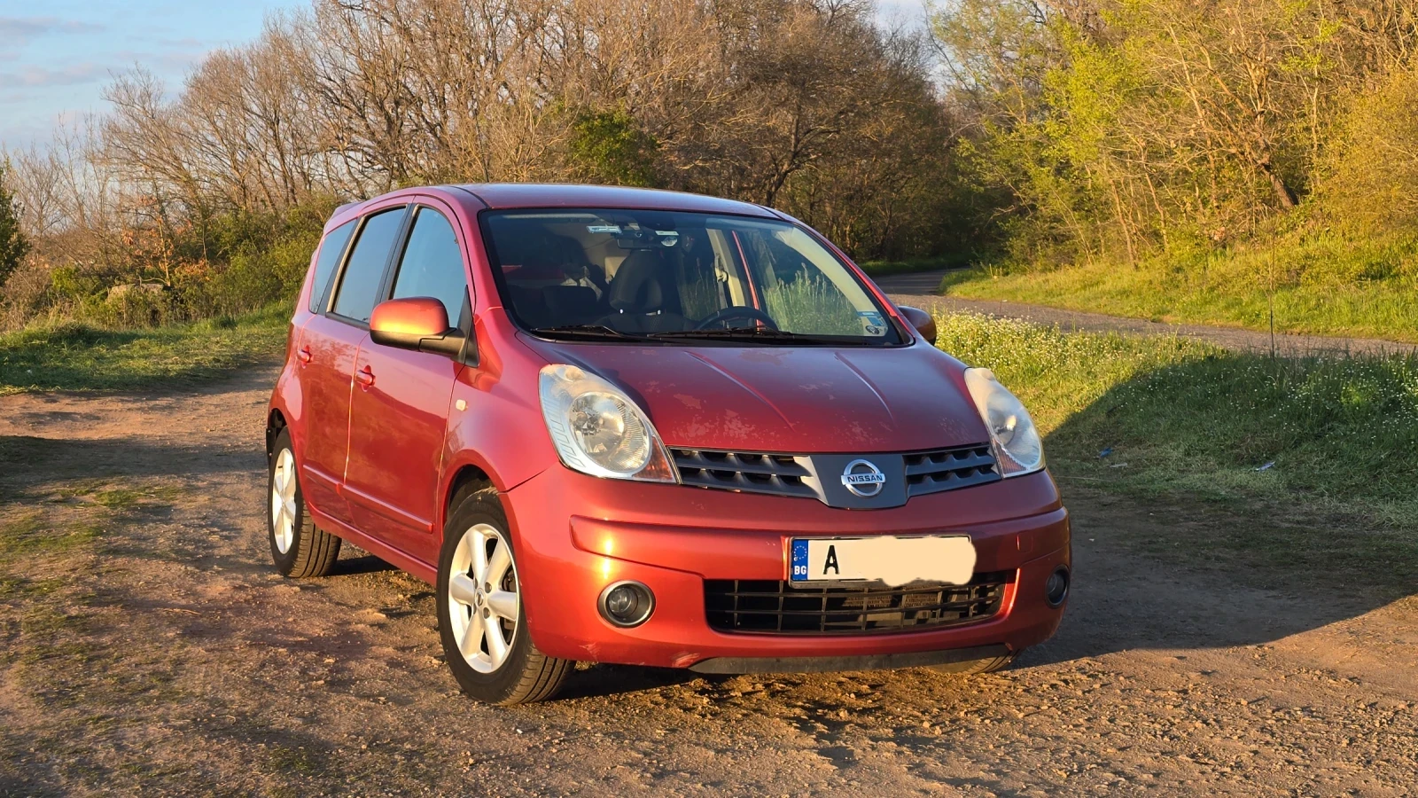 Nissan Note 1.4 LPG - изображение 4