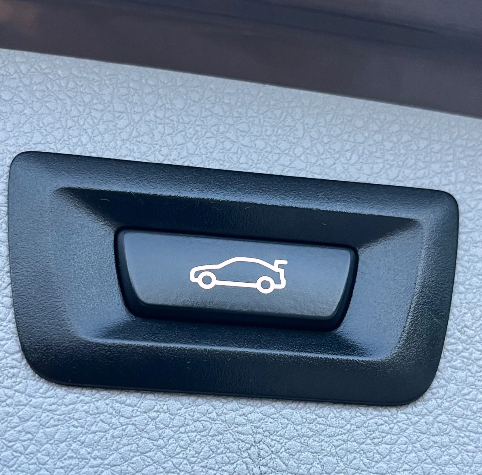 BMW 318 2.0D* 143HP* FACE* NAVI* LASER*   | Mobile.bg   15