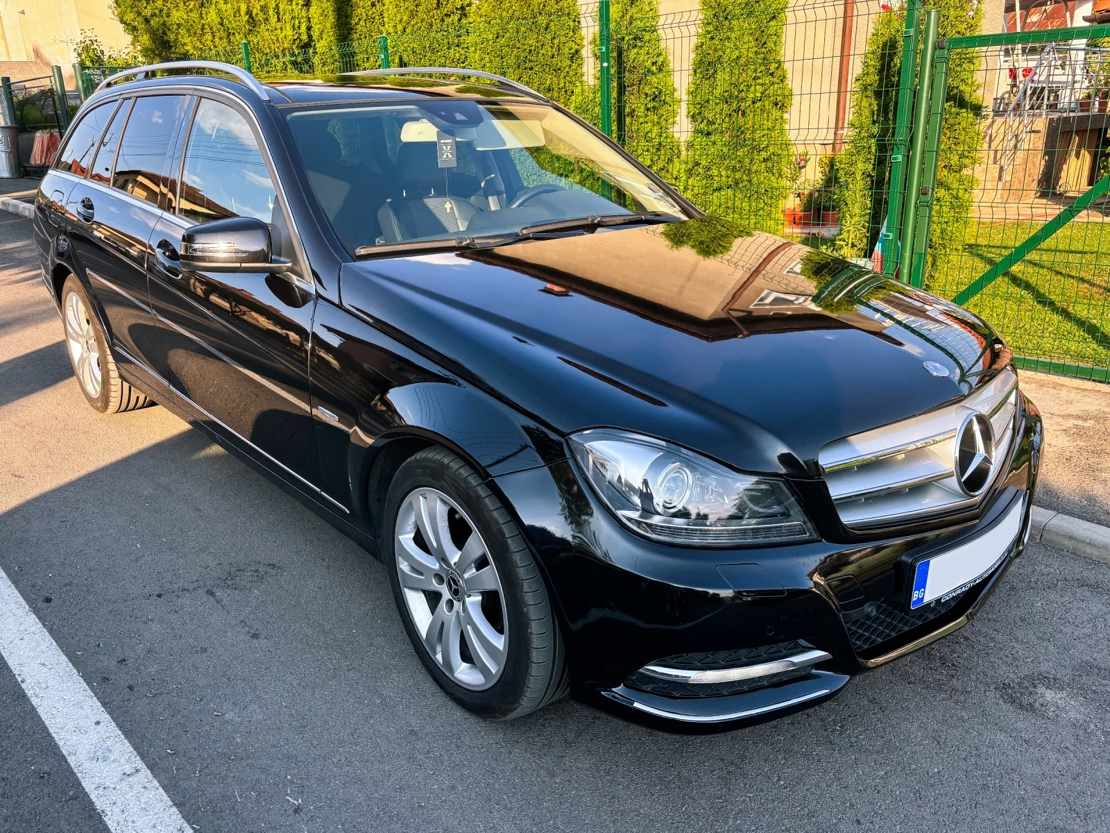 Mercedes-Benz C 220 Avantgarde Facelift 2.2 CDI - изображение 3