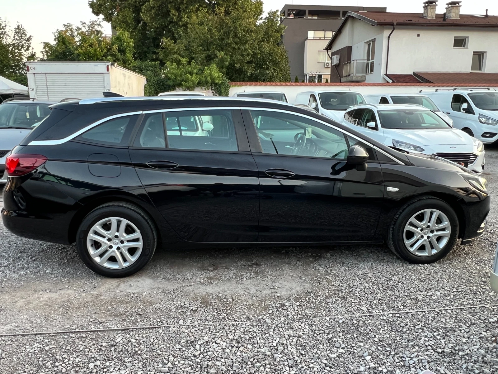 Opel Astra 1.6CDTi EURO 6/НАВИГАЦИЯ/Парктроници/ТОП СЪСТОЯНИЕ - изображение 5
