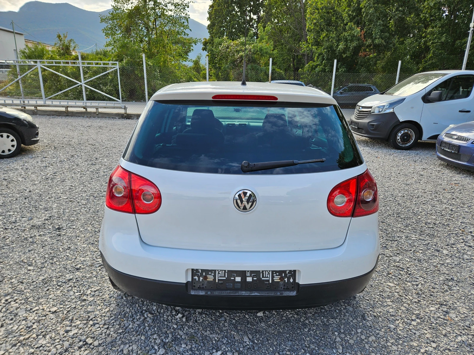 VW Golf 1.4 бензин 80кс - изображение 4