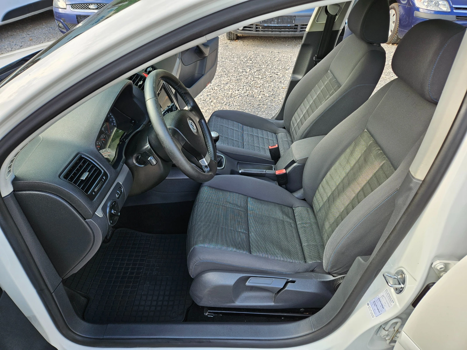 VW Golf 1.4 бензин 80кс - изображение 9