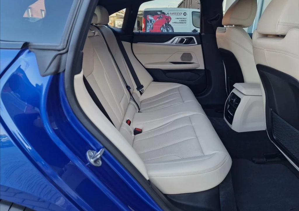 BMW i4 eDrive40 Gran Coupe - изображение 8