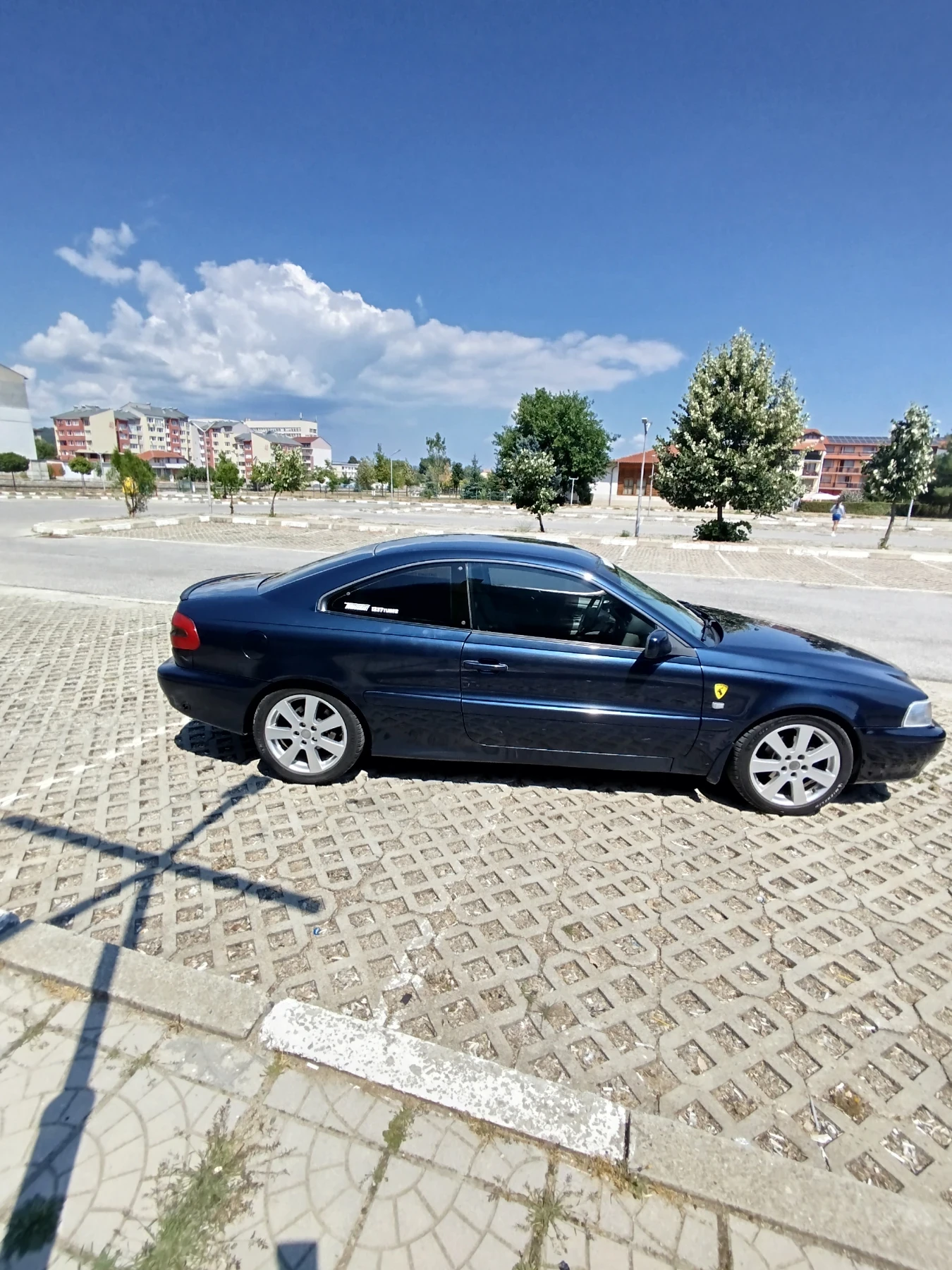 Volvo C70 2.0T - изображение 3