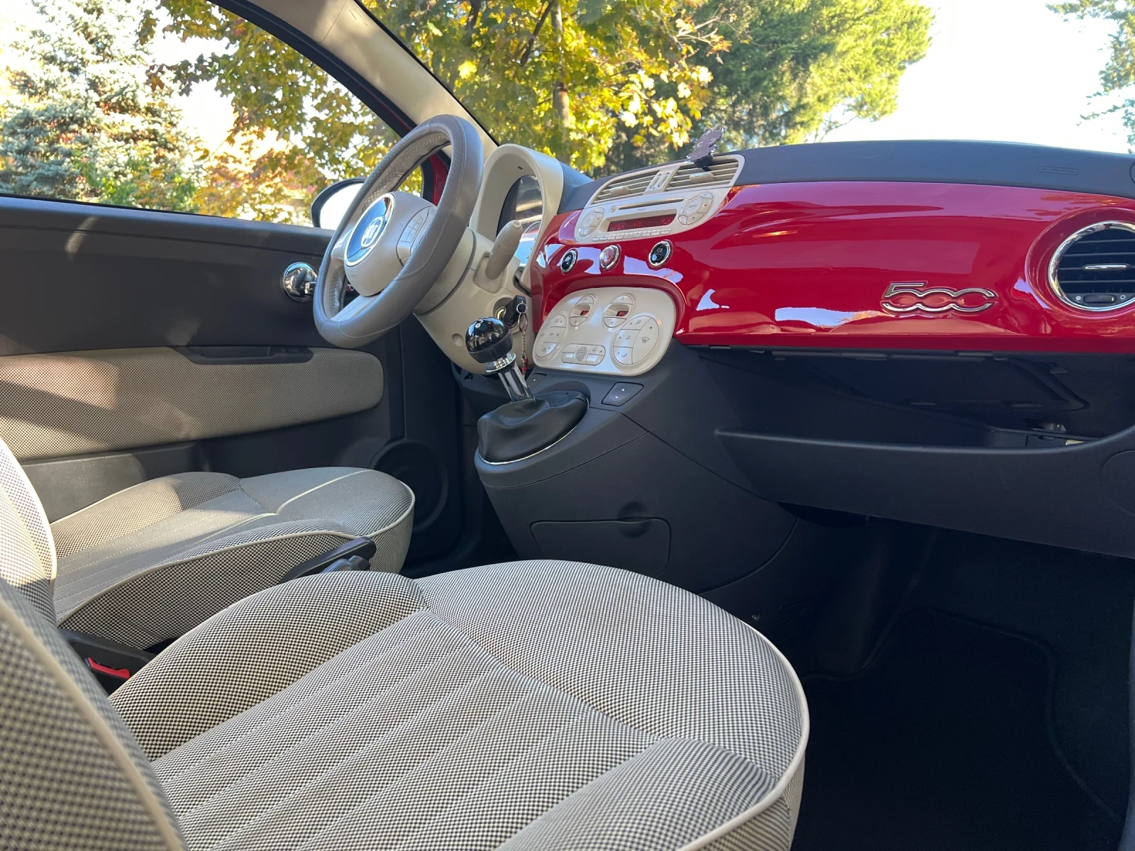 Fiat 500 1.2 92000 км - изображение 10