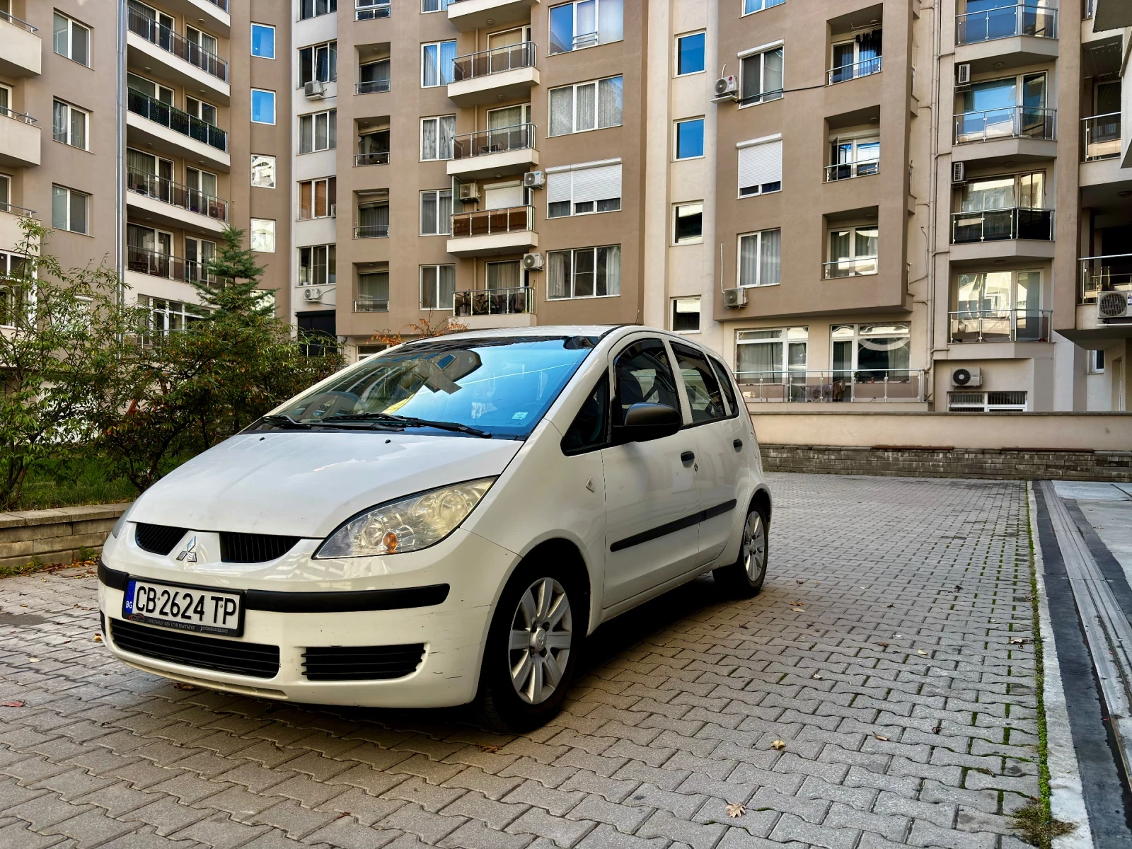 Mitsubishi Colt  - изображение 3