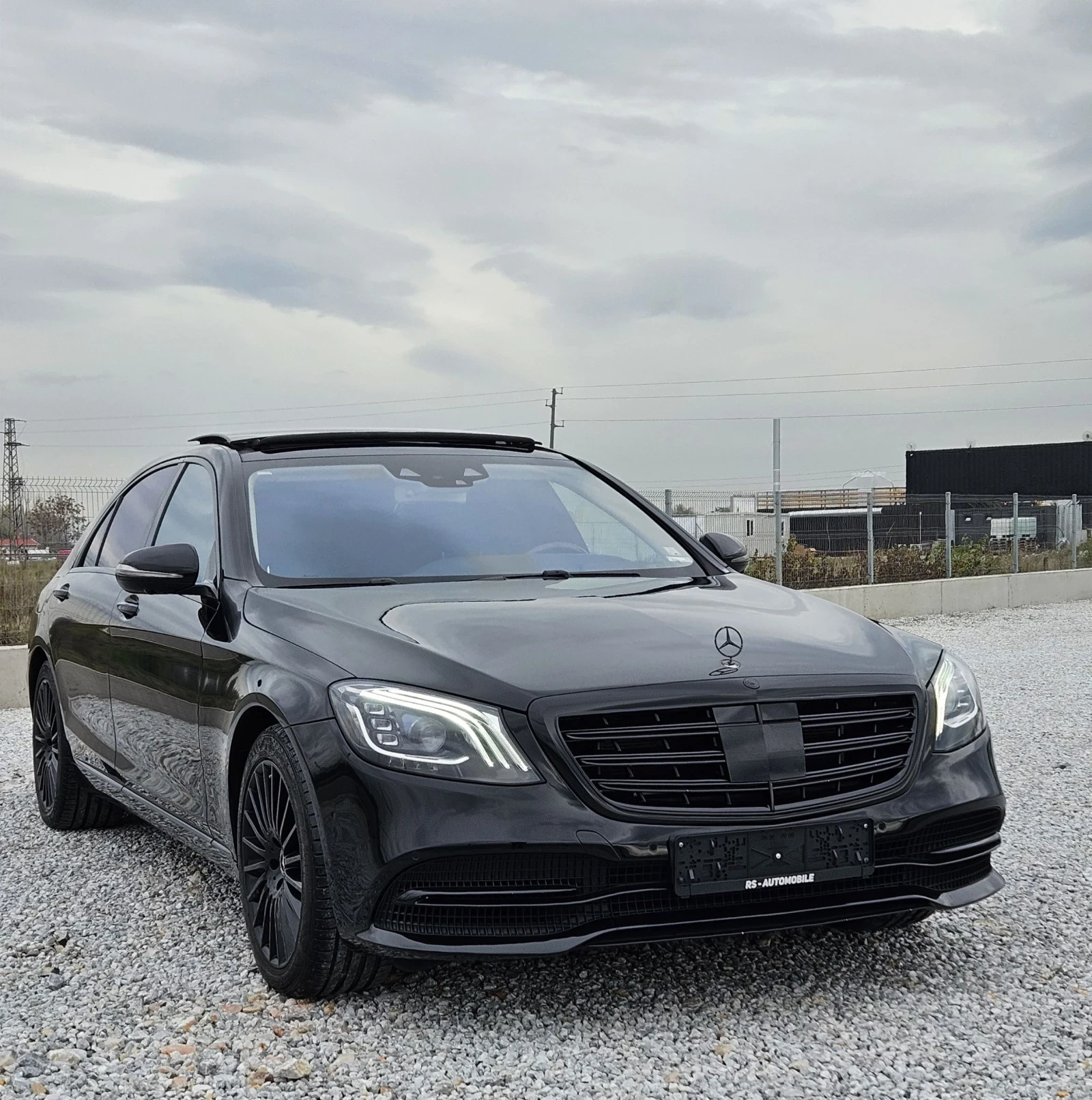 Mercedes-Benz S 560  - изображение 2