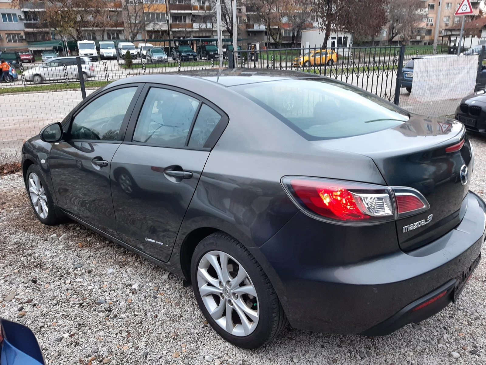 Mazda 3 1.6i - изображение 5