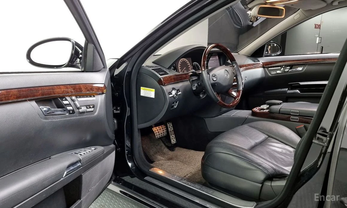 Mercedes-Benz S 550  - изображение 10