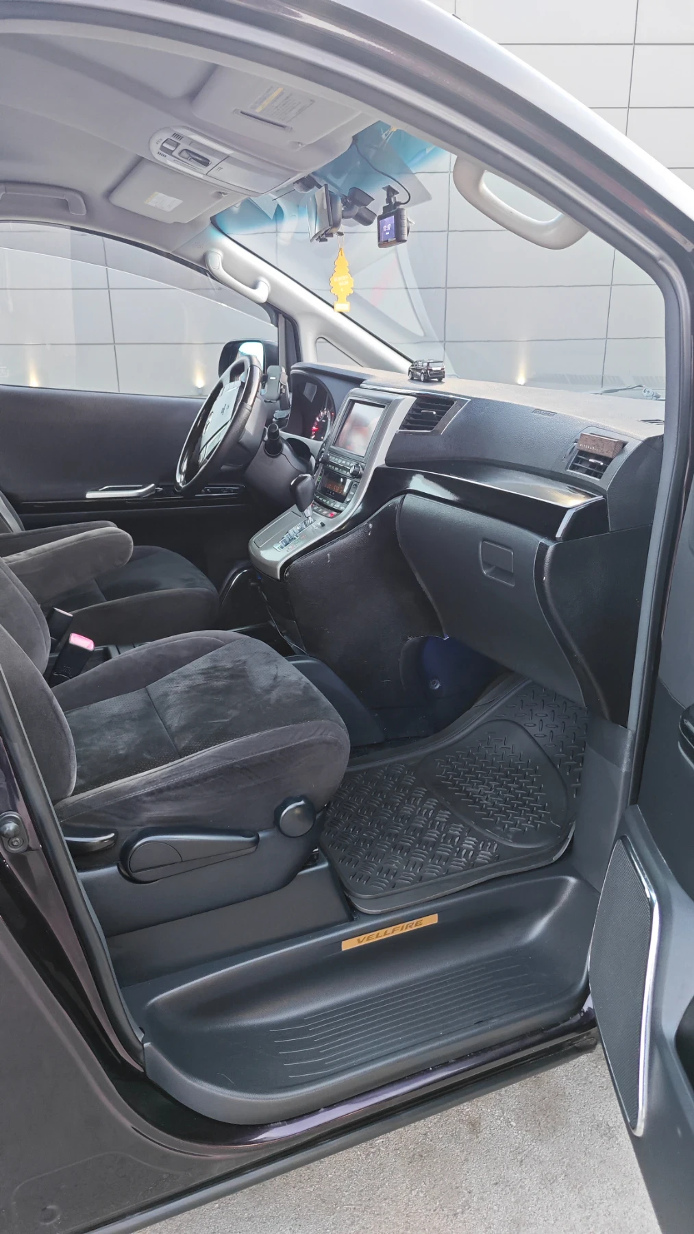 Toyota Alphard Vellfire , снимка 10 - Автомобили и джипове - 53725460