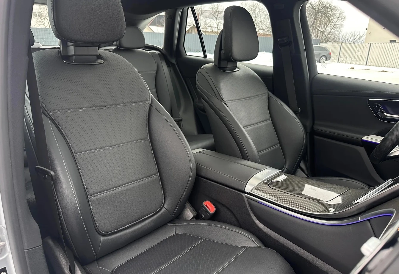 Mercedes-Benz GLC 200 4MATIC Off-Roader AMG-Line, снимка 4 - Автомобили и джипове - 53818113