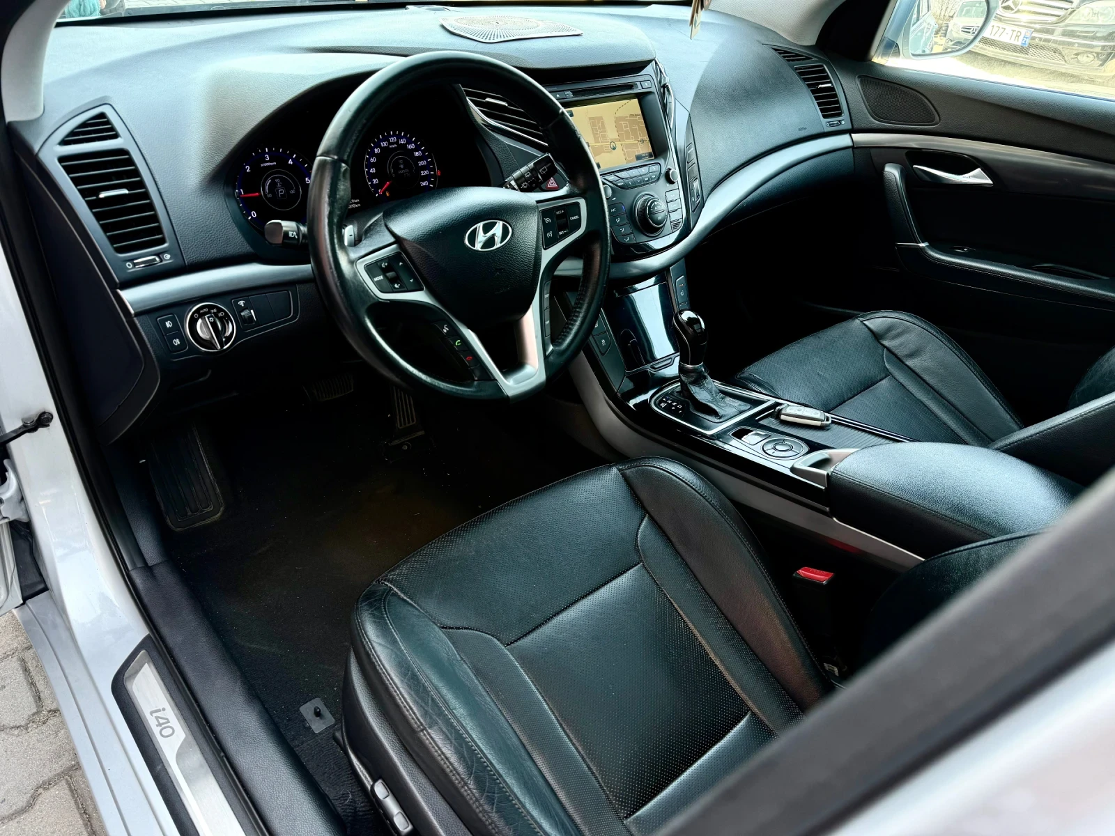 Hyundai I40 1.7CRDI-LUXURY-190�.��-���������-����-�������� | Mobile.bg � ����������� 10