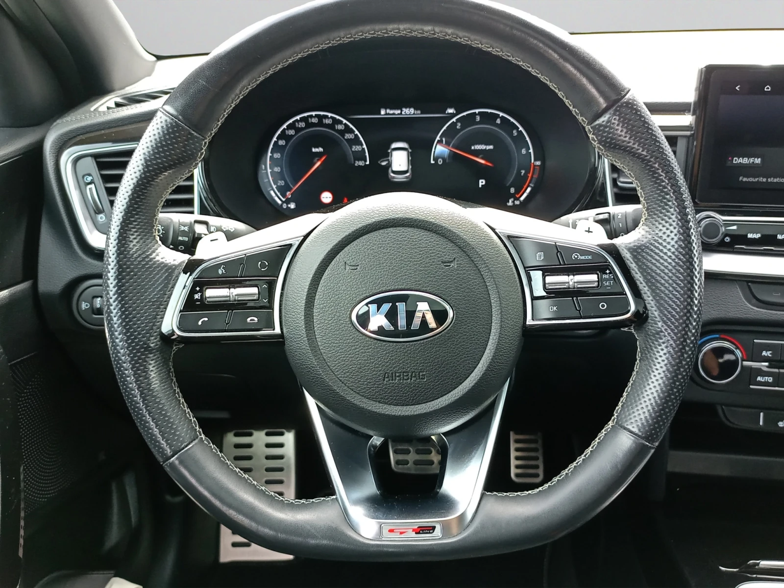 Kia Pro ceed 1.5 T-GDI 160HP GT Line DCT7, снимка 11 - Автомобили и джипове - 54219495