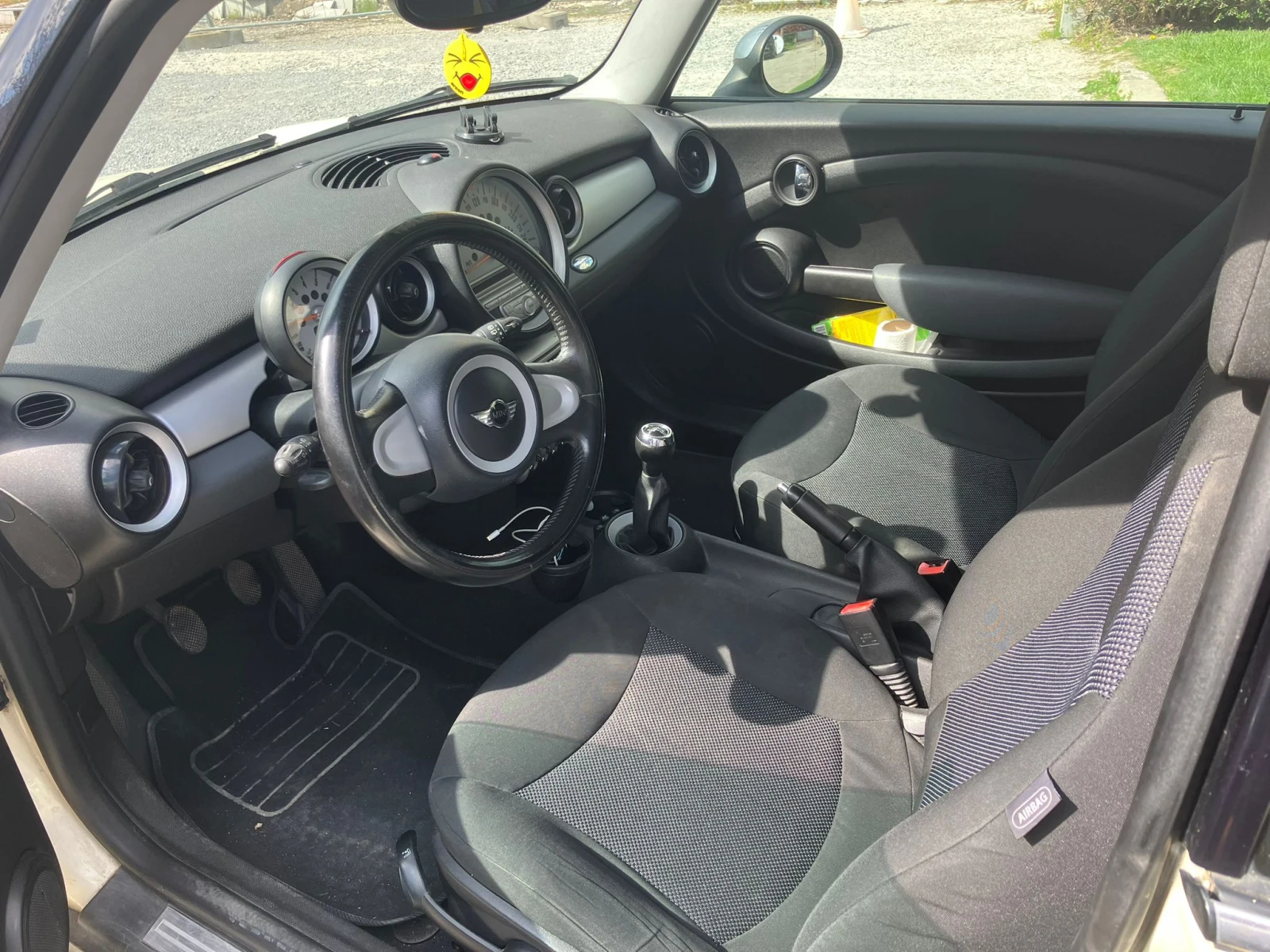 Mini One, снимка 9 - Автомобили и джипове - 54246791