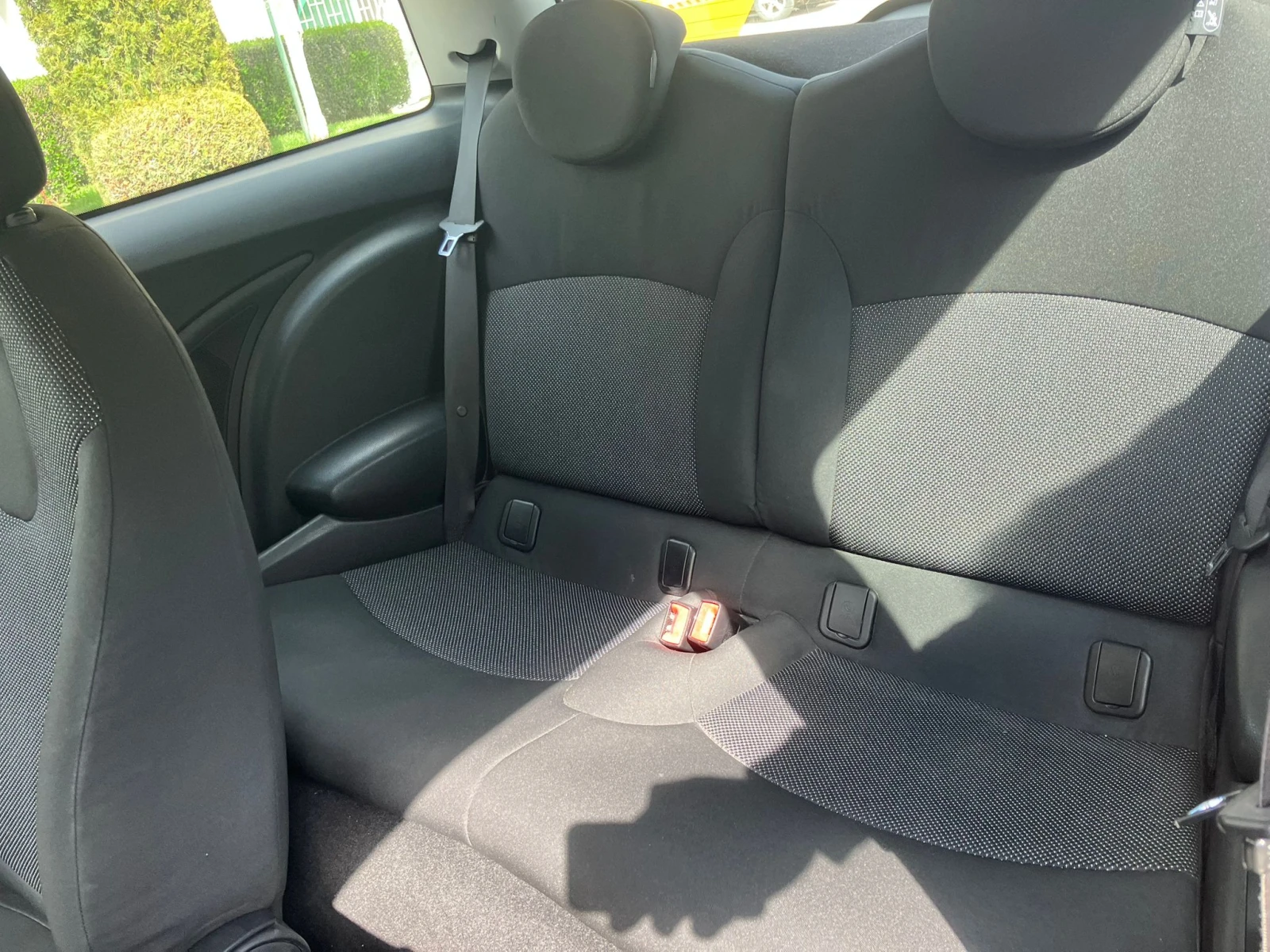 Mini One, снимка 11 - Автомобили и джипове - 54246791