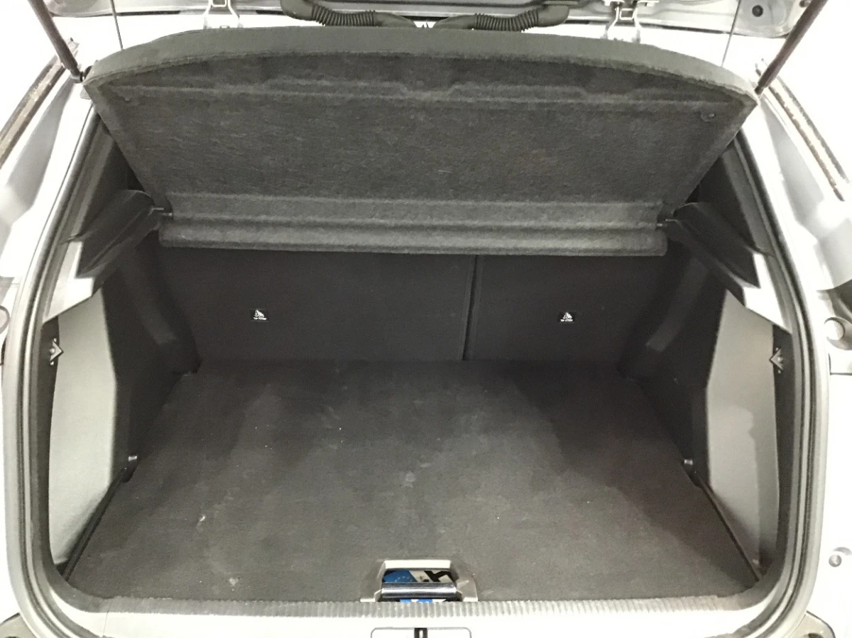 Peugeot 2008 Allure, снимка 5 - Автомобили и джипове - 54283199