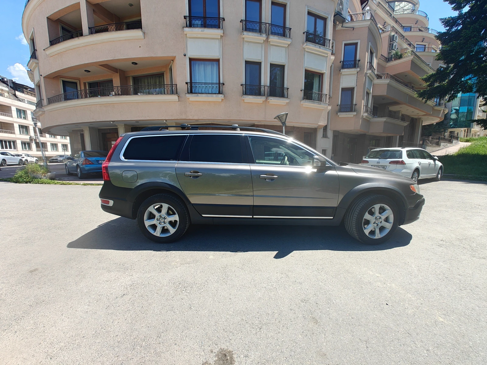 Volvo Xc70, снимка 6 - Автомобили и джипове - 54698060