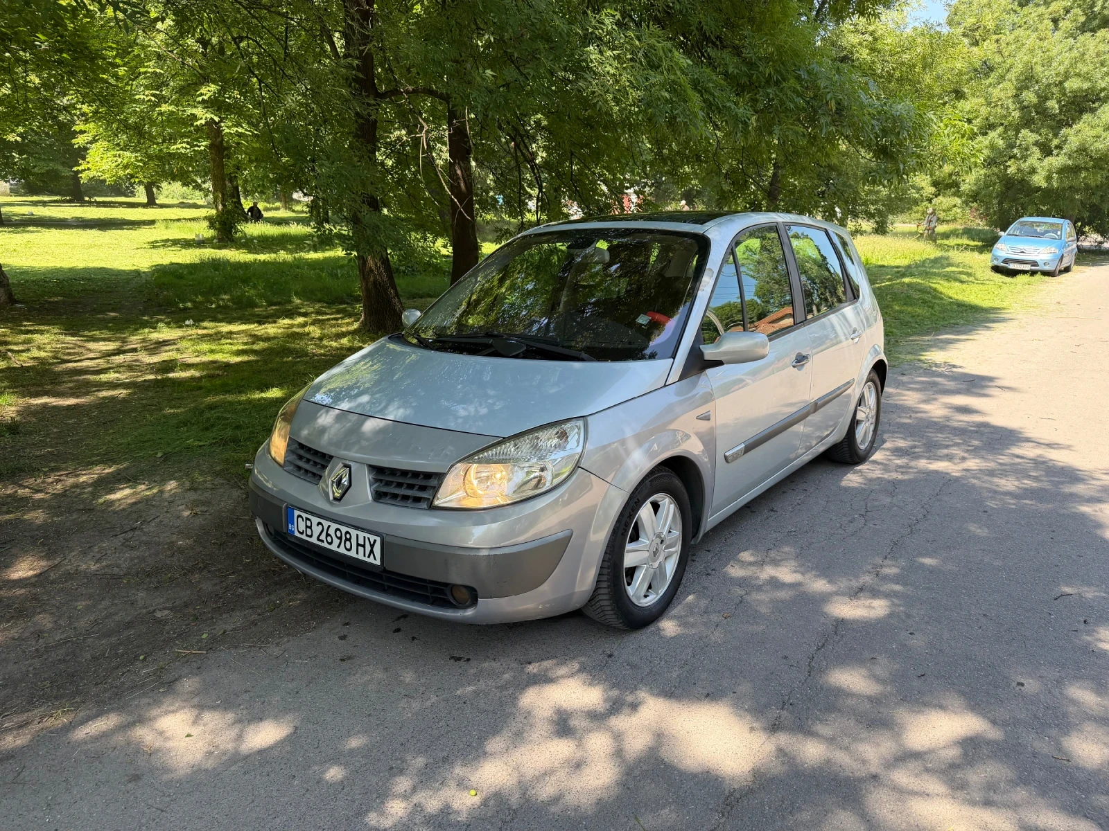 Renault Grand scenic Бензин-Газ!!!