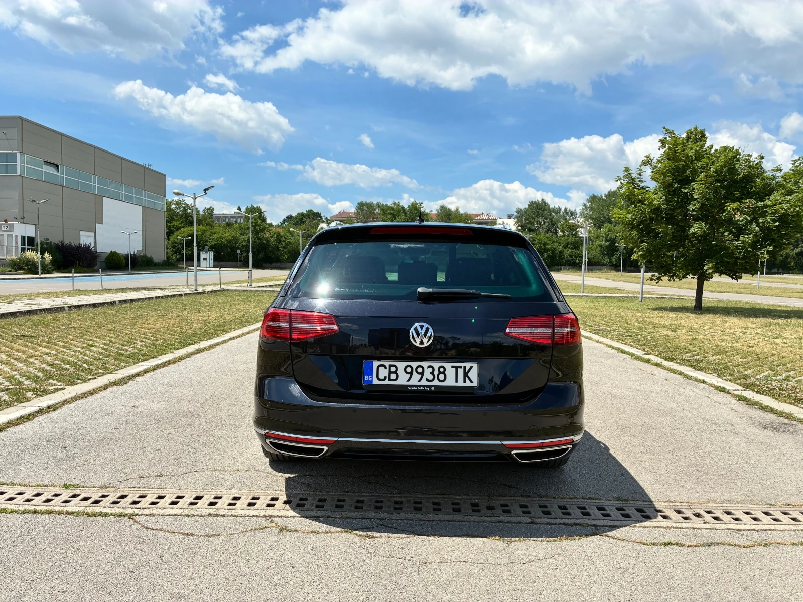 VW Passat 4 MOTION BMT TDI SCR, снимка 4 - Автомобили и джипове - 54980138