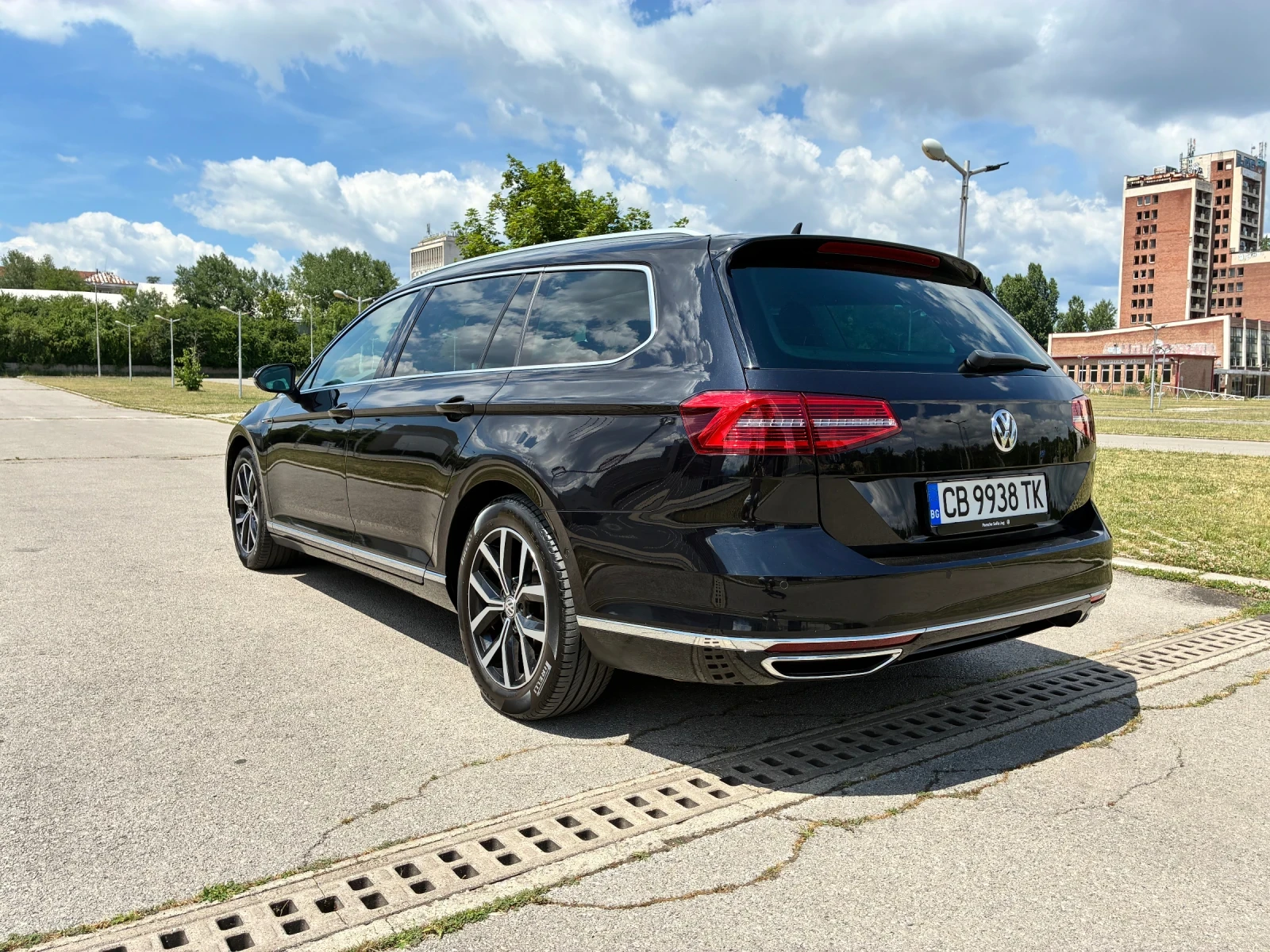 VW Passat 4 MOTION BMT TDI SCR, снимка 5 - Автомобили и джипове - 54980138