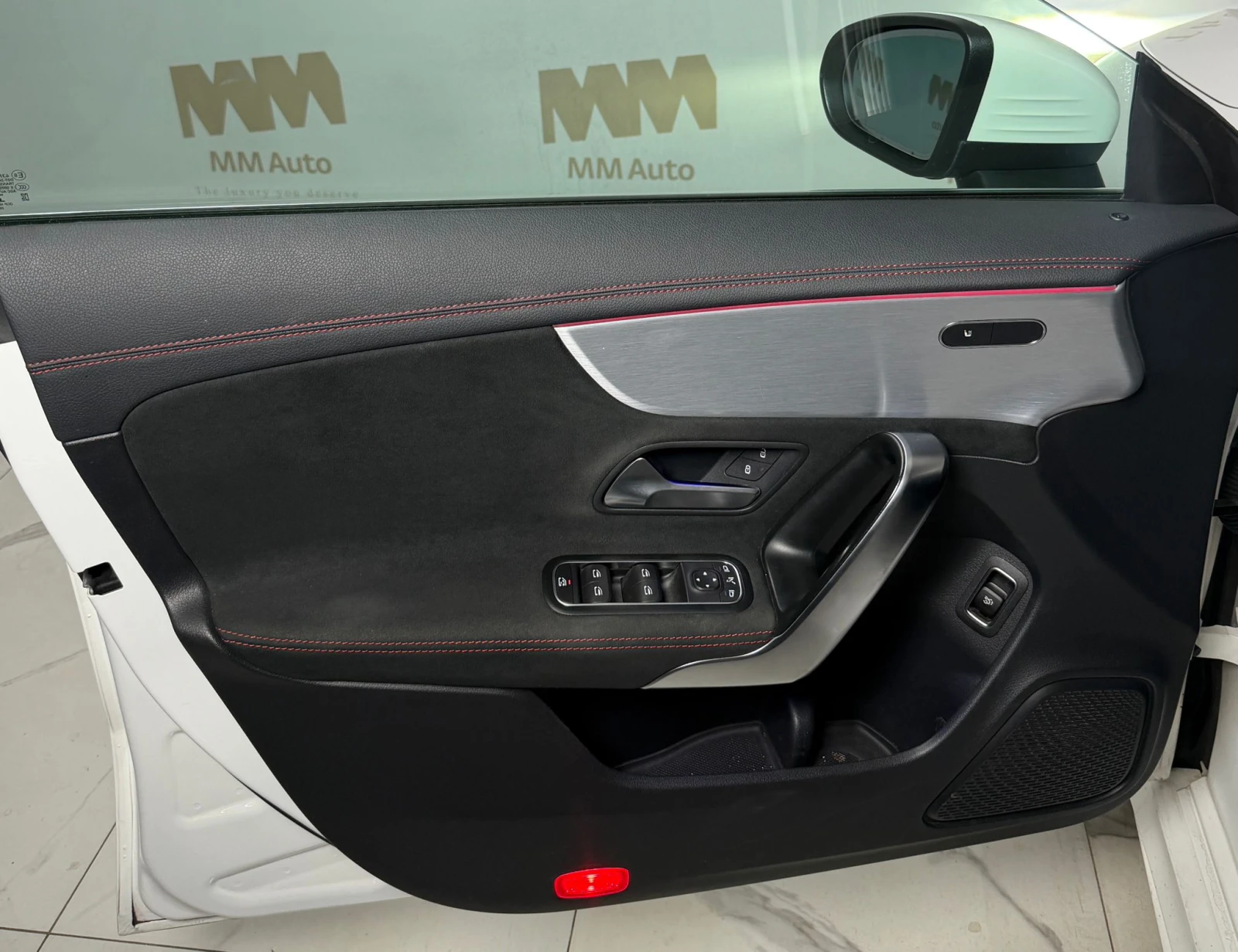 Mercedes-Benz CLA 350 AMG 4Matic* Pano* Camera, снимка 6 - Автомобили и джипове - 55001642