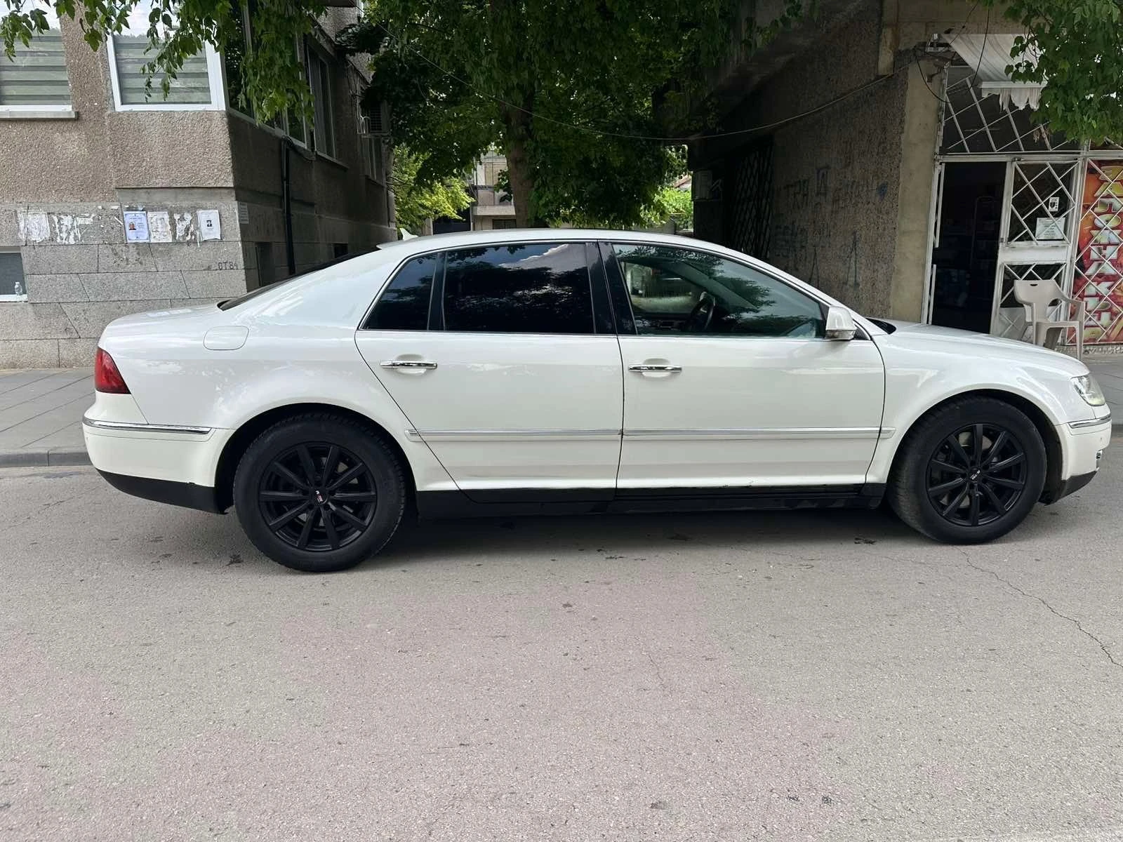 VW Phaeton 3.0 TDI, снимка 2 - Автомобили и джипове - 55120249