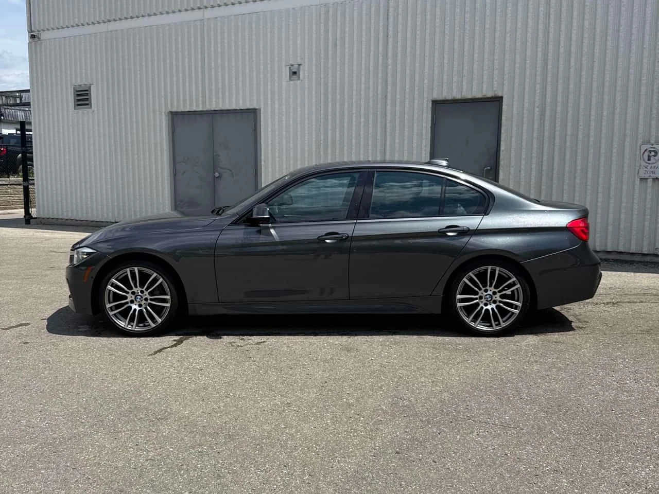 BMW 340 * xDrive * CARFAX * ОПЦИЯ ЗА ФИНАНСИРАНЕ , снимка 11 - Автомобили и джипове - 55246316