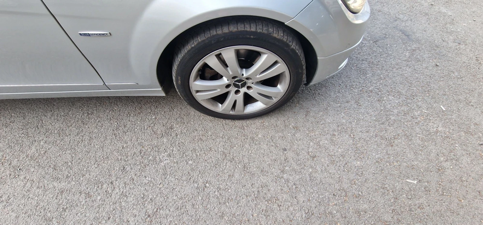 Mercedes-Benz 220 C 220 CDI, снимка 11 - Автомобили и джипове - 55543507