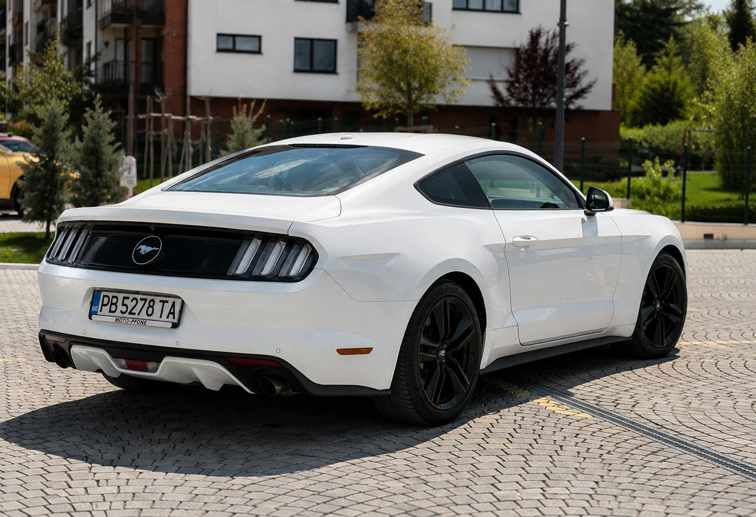 Ford Mustang 2.3 Eco-Boost, снимка 12 - Автомобили и джипове - 55562317