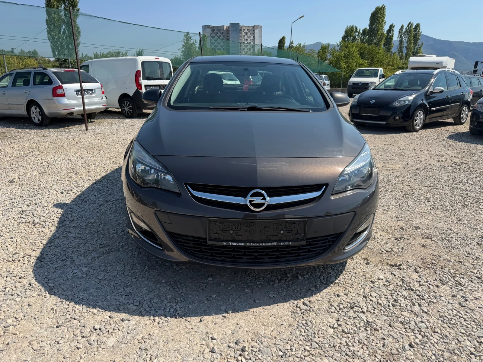 Opel Astra 1.3CDTI-95PS, снимка 2 - Автомобили и джипове - 55569544