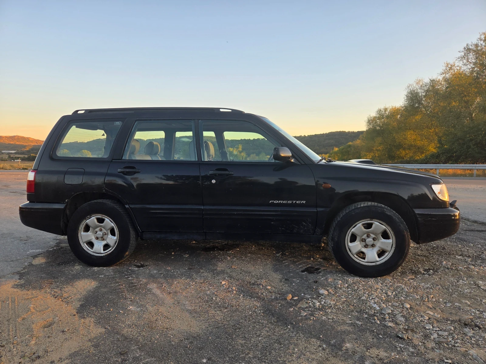 Subaru Forester, снимка 4 - Автомобили и джипове - 56379860