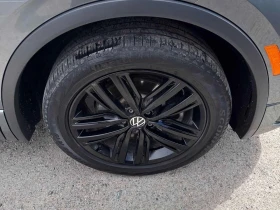 VW Tiguan | R Line | ПОДГРЕВ | ПАНОРАМА | ДВА КЛЮЧА | , снимка 15