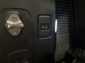 Land Rover Defender 130 D300 = X-Dynamic HSE = 8 Seats  | Mobile.bg    11