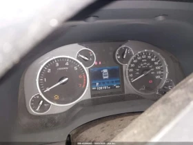 Toyota Tundra SR5 CARFAX    | Mobile.bg    11