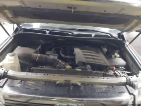 Toyota Tundra SR5 CARFAX    | Mobile.bg    14