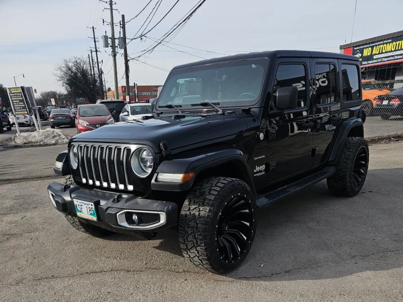 Jeep Wrangler 2020 Jeep Wrangler Unlimited Sahara, снимка 1 - Автомобили и джипове - 49492629