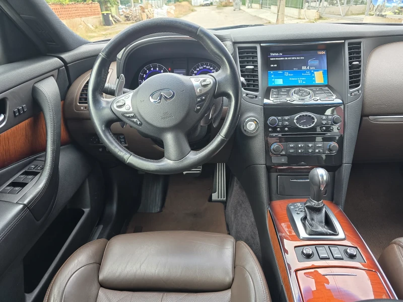 Infiniti QX70 S Premium 5.0, снимка 10 - Автомобили и джипове - 51944632