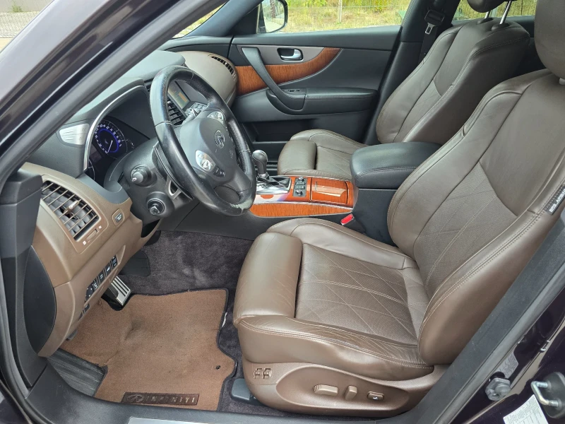 Infiniti QX70 S Premium 5.0, снимка 13 - Автомобили и джипове - 51944632