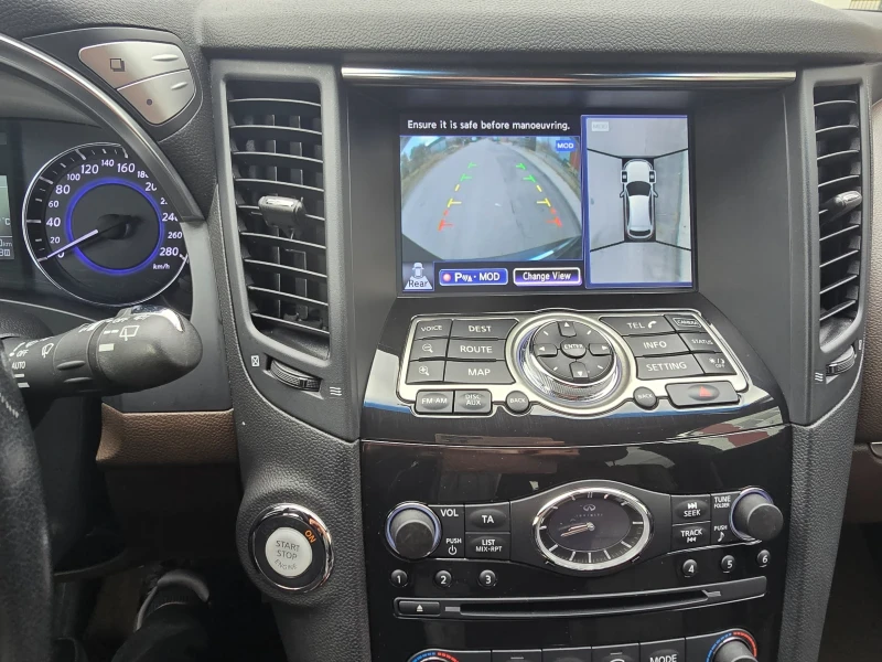 Infiniti QX70 S Premium 5.0, снимка 12 - Автомобили и джипове - 51944632