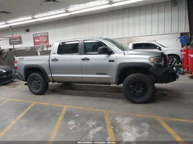 Toyota Tundra SR5 CARFAX АВТО КРЕДИТ  - изображение 7