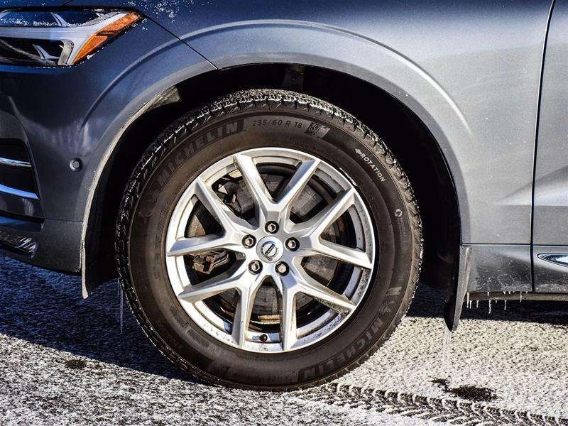 Volvo XC60 * Inscription * CARFAX /NAVI/PANO/ГУМИ - изображение 5