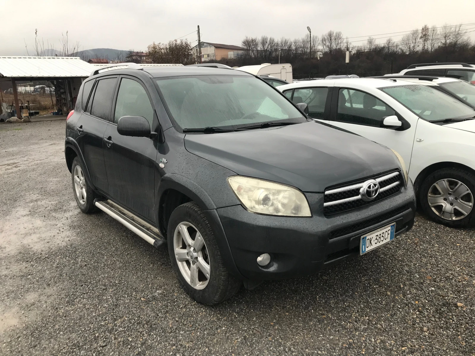 Toyota Rav4 2.2 D-CAT 177 - изображение 2