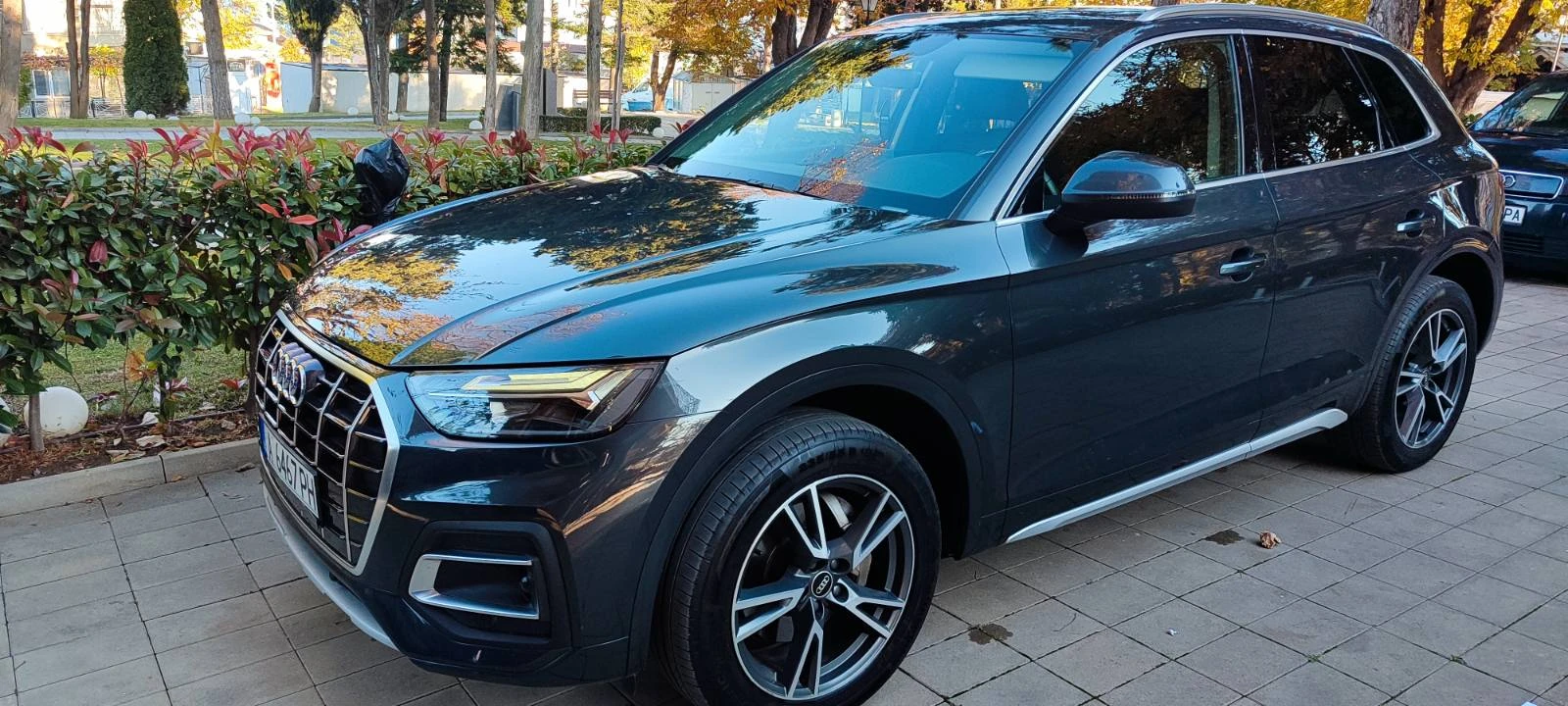 Audi Q5 4×4 матрикс, hibrit, 204к.с.2021г. - изображение 2