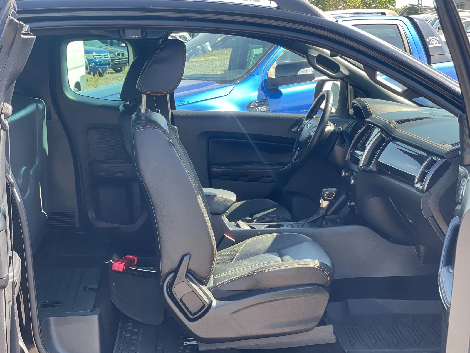 Ford Ranger 2.0Bi-Turbo Wildtrak - изображение 8