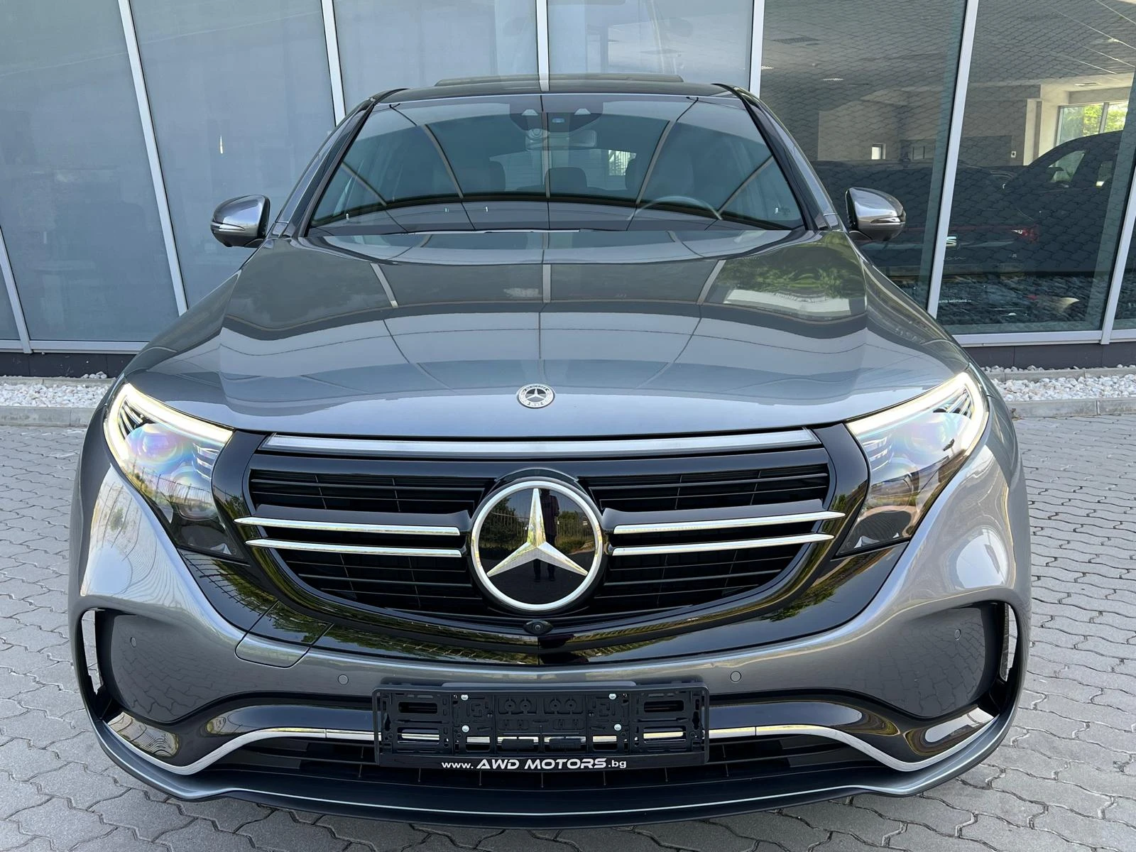 Mercedes-Benz EQC 400 AMG 4MATIC Keyless Distronic Burmester Head-Up - изображение 5