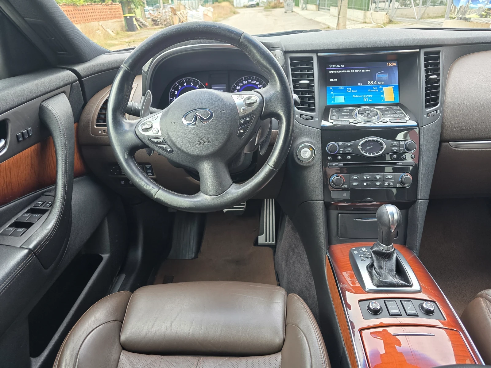 Infiniti QX70 S Premium 5.0 - изображение 10