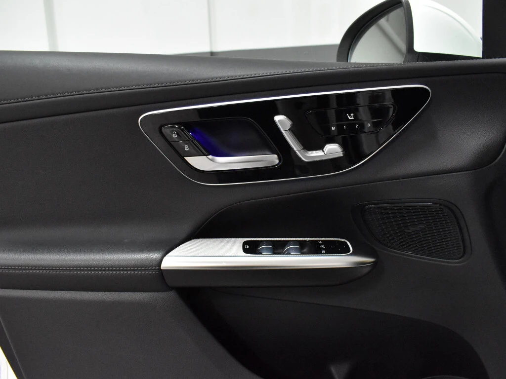 Mercedes-Benz GLC 300 * 4Matic * 360 * Driver Assistance Package | Mobile.bg   10