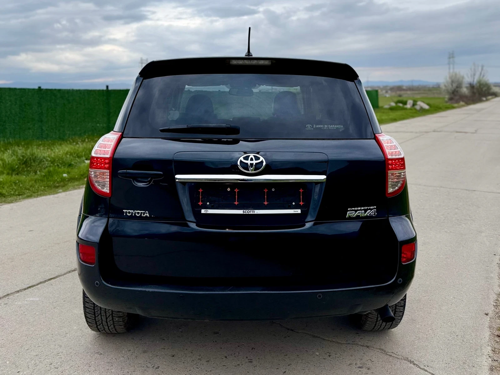 Toyota Rav4 Crossover Exclusive* Автомат150hp* сервизна истори, снимка 6 - Автомобили и джипове - 53964666