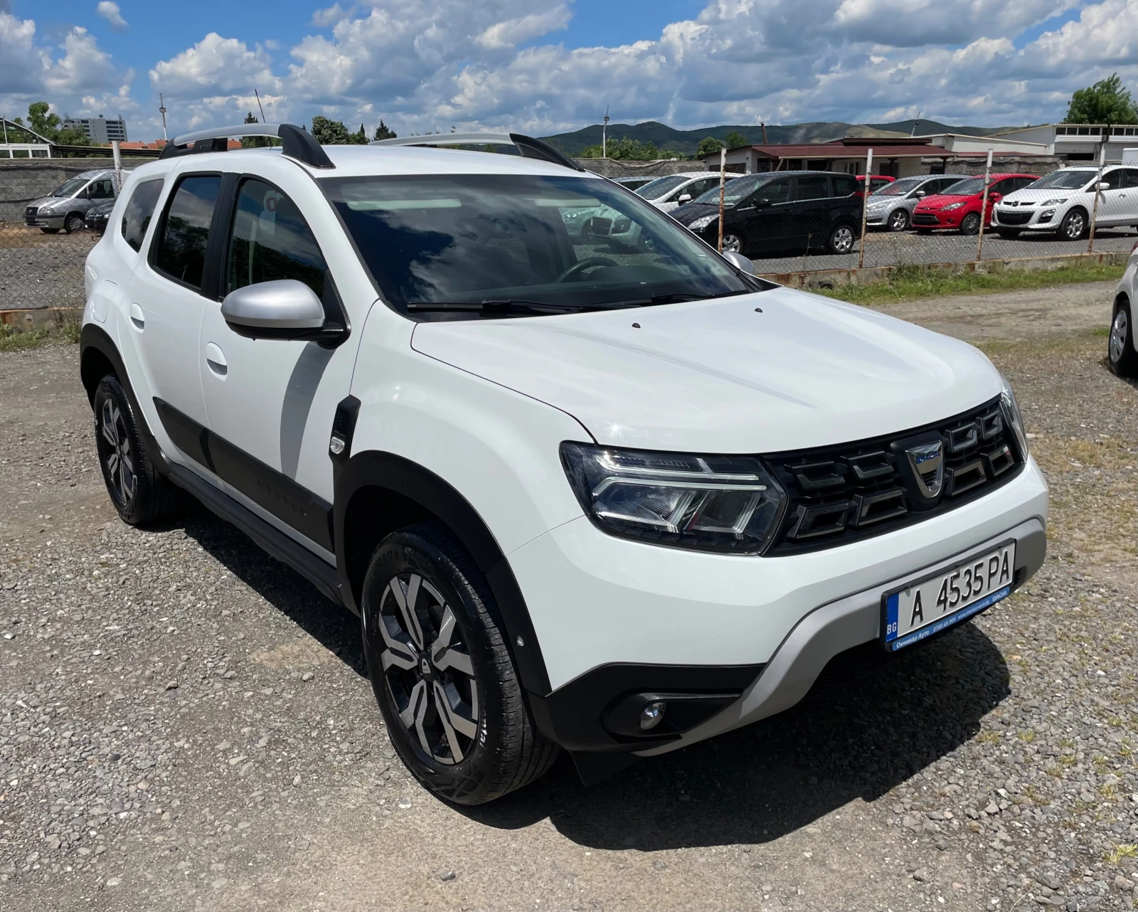 Dacia Duster II Restyling 1.3i (150hp) Automatic 6-Speed Бензин, снимка 2 - Автомобили и джипове - 54713156