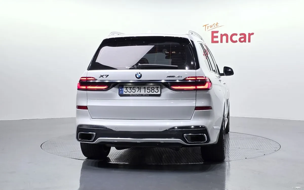 BMW X7 xDrive 40i M Sport, снимка 4 - Автомобили и джипове - 54738859